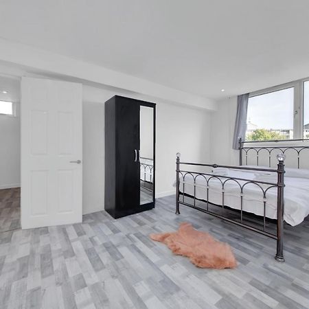 Suites By Rehoboth - Overcomers- Deptford Londra Exterior foto