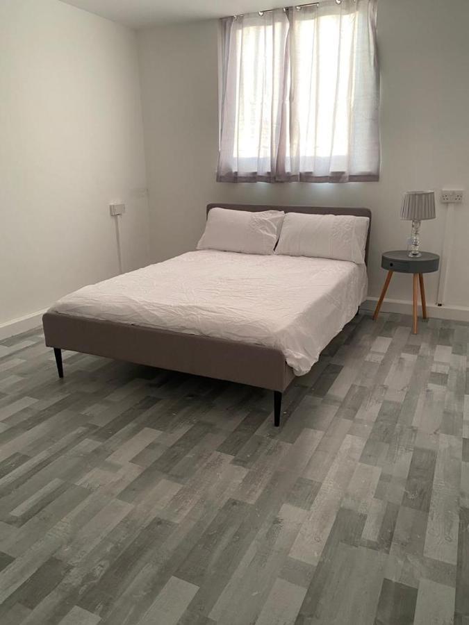 Suites By Rehoboth - Overcomers- Deptford Londra Exterior foto