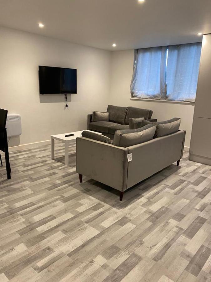 Suites By Rehoboth - Overcomers- Deptford Londra Exterior foto
