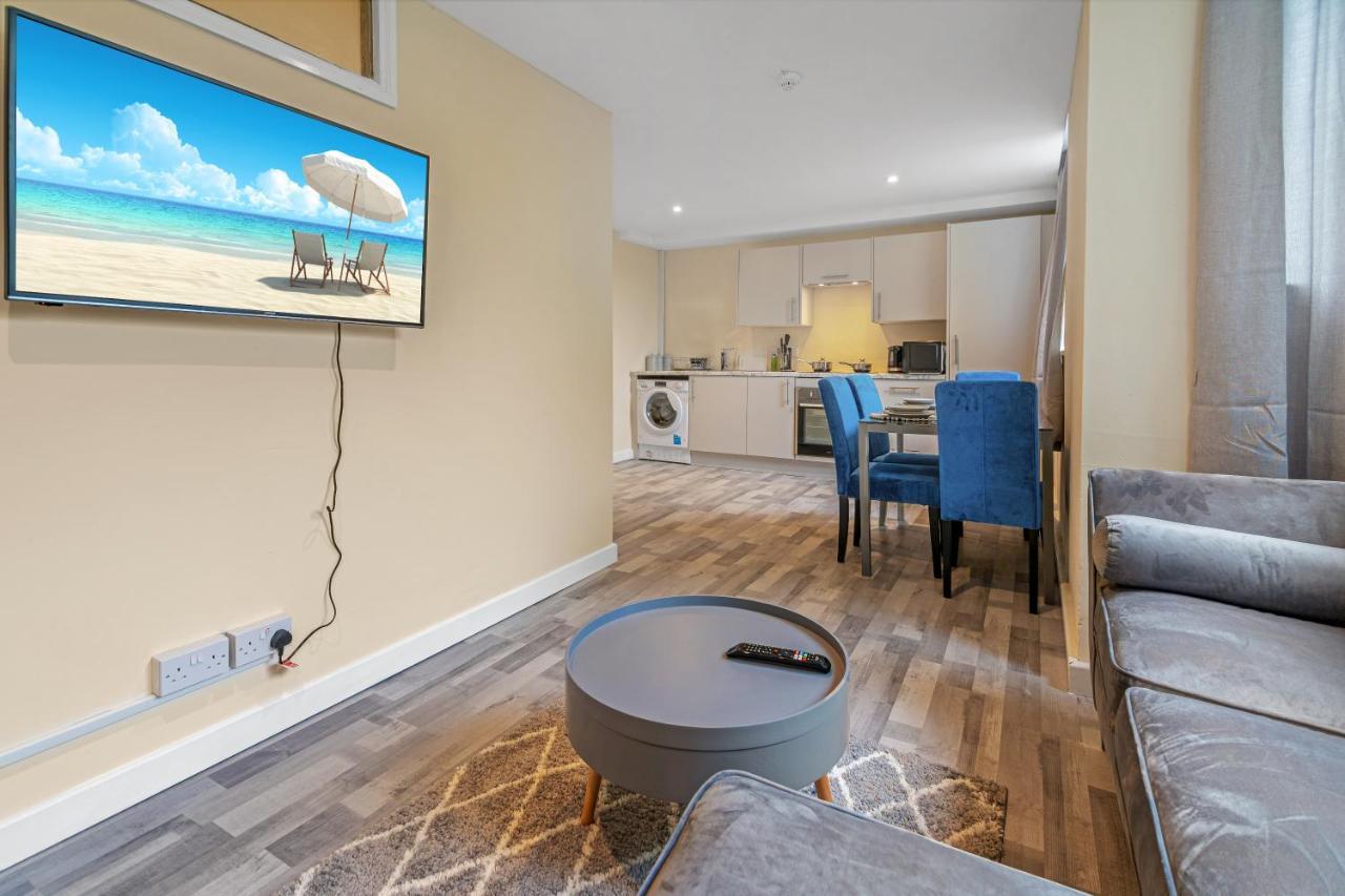 Suites By Rehoboth - Overcomers- Deptford Londra Exterior foto