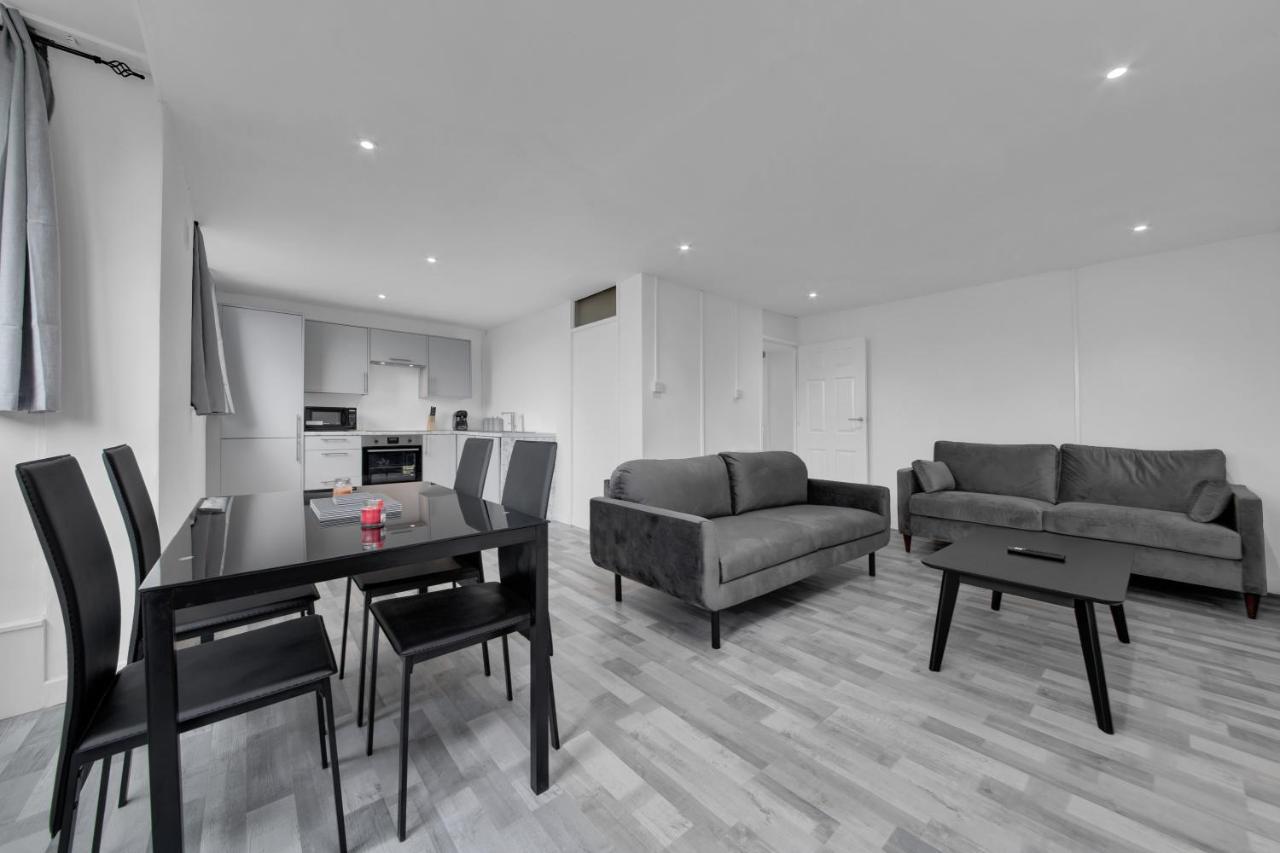Suites By Rehoboth - Overcomers- Deptford Londra Exterior foto